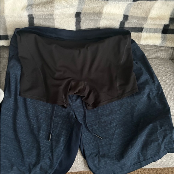 Lululemon shorts - Picture 3 of 3